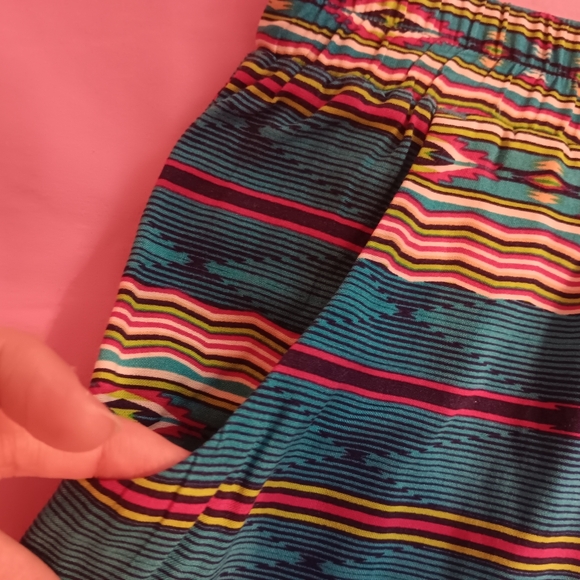 Bohemian Shorts - Picture 2 of 4